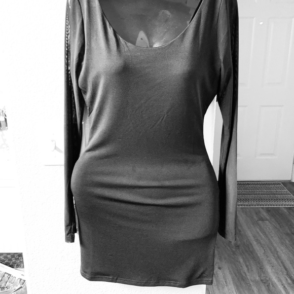 Little Black Evening Dress - Picture 2 of 2